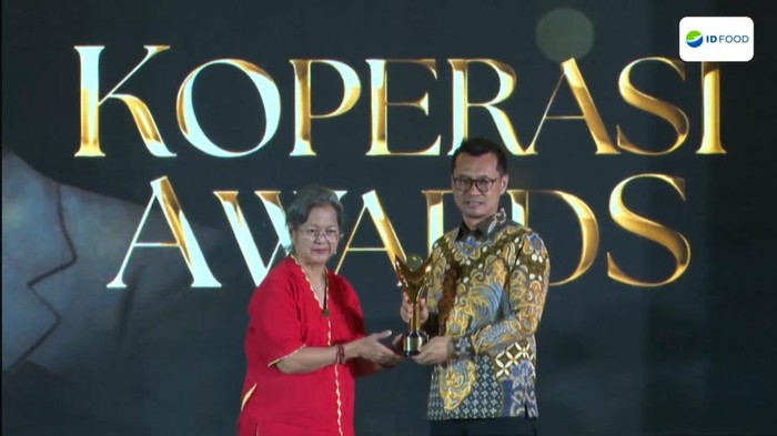 Perkuat Proteksi Pekerja Koperasi, BPJS Ketenagakerjaan Raih Koperasi Awards