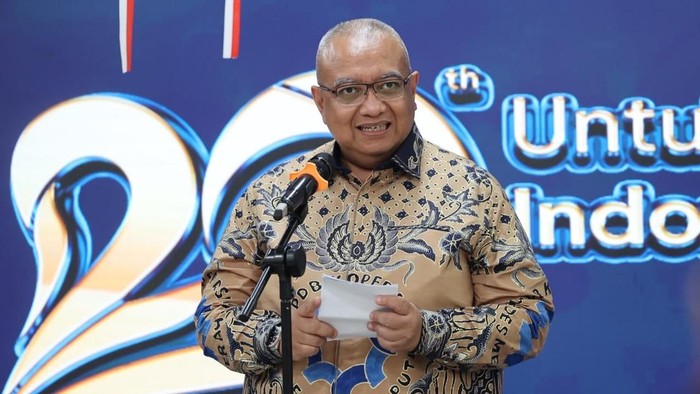 LPDB Koperasi Serahkan Bantuan Sosial bagi Para Lansia di Panti Sosial