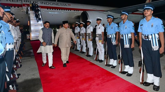 Prabowo Tiba di India untuk Hadiri KTT ke-18 BRICS sebagai Anggota Penuh