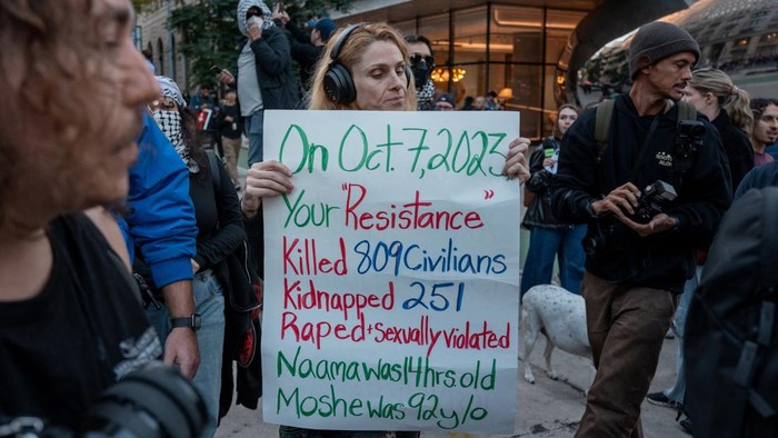 Aksi Pro-Palestina Warnai Peringatan 3 Tahun Serangan 7 Oktober di New York