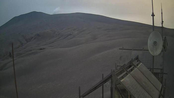 Gunung Anak Krakatau Level Siaga, Warga Dilarang Mendekat Radius 5 Km