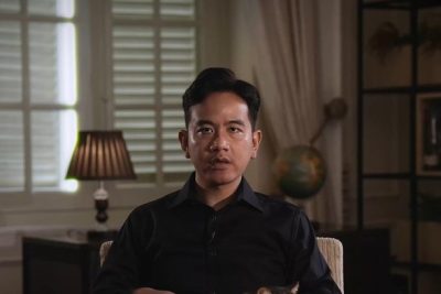 Bola Panas dari MK Perkara Gibran Tak Punya Ijazah SMA