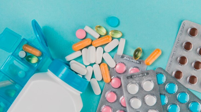 ilustrasi-zat-adiktif-ilustrasi-obat-terlarang-ilustrasi-obat-obatan-ilustrasi-drugs-freepik_169