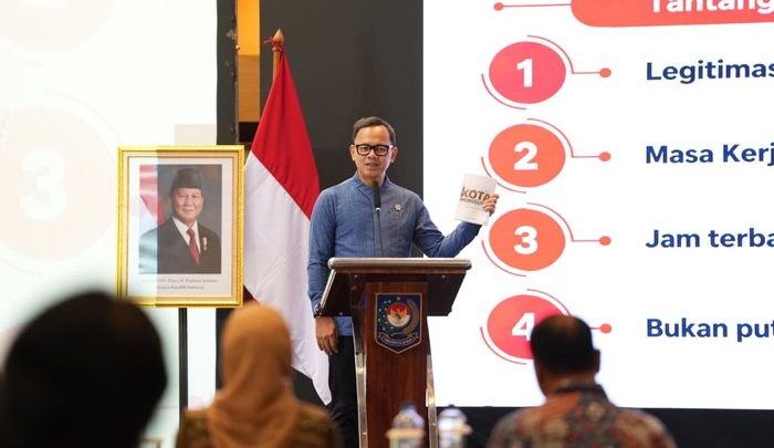 Kemendagri Rilis Buku Pengalaman 12 Pj Kepala Daerah Selama Pilkada 2024