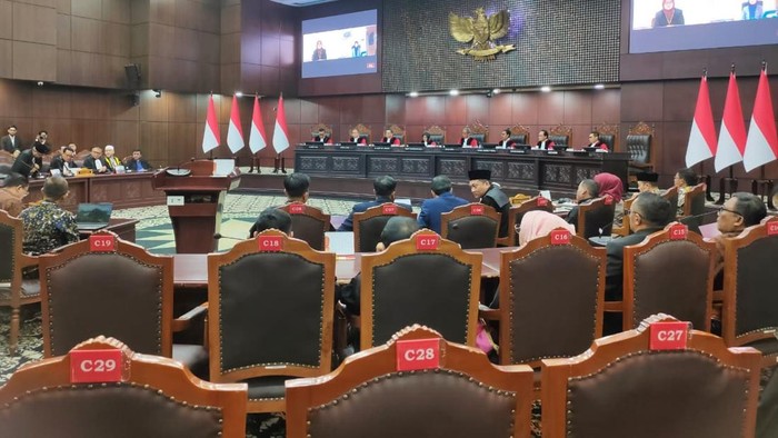 Babak Selanjutnya dari Pengusiran Ahli Relawan Gibran di Sidang MK