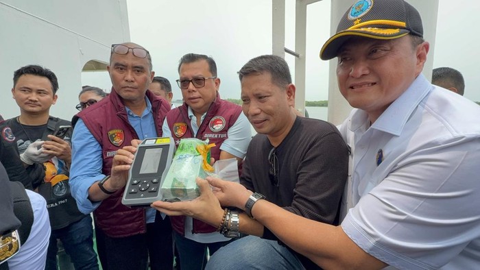 polri-hingga-bnn-gagal-penyelundupan-1-ton-ketamin-di-pelabuhan-belawan-1792581497543_169
