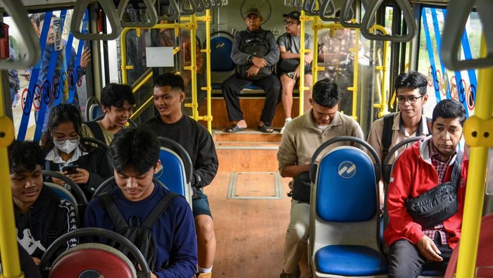 Tarif TransJ Naik Tahun Depan, Pengguna Harap Tak Lebih dari Rp 5.000