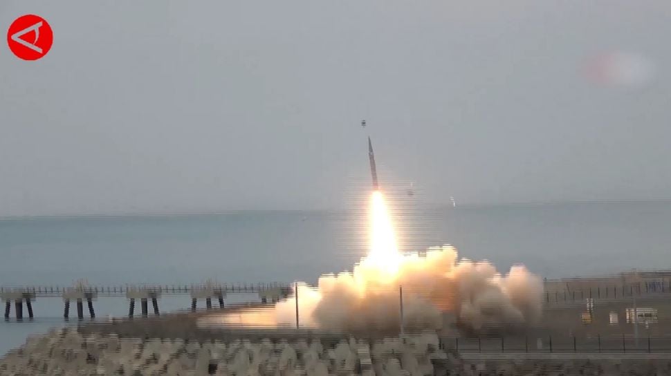 Pengumuman Resmi: Houthi Resmi Gabung Perang Iran, Tembakkan Rudal Balistik ke Israel