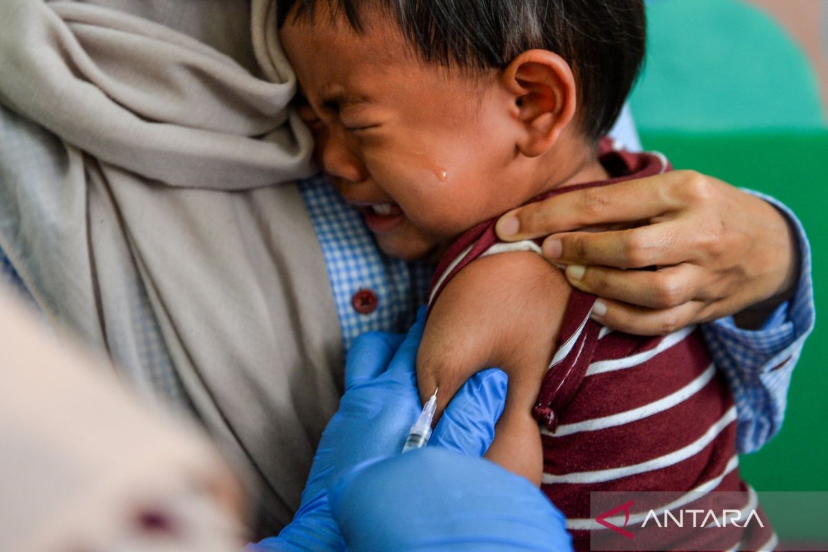 Program Terbaru: Sepekan, anumerta bagi Brigadir Fajar hingga campak turun 95 persen