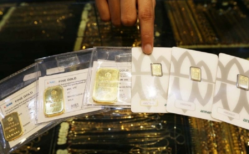 Rencana Khusus: Harga Emas Antam Hari Ini 9 Maret 2026, Anjlok Rp55.000 Jadi Rp3.004.000 per Gram