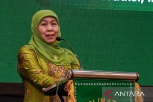 Momen Bersejarah: Khofifah ajak Muslimat NU di NTB ikut cegah pernikahan dini