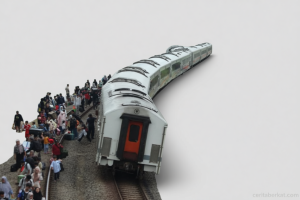 Kebijakan Baru: Daop Bandung: KA reguler normal meski ada kereta anjlok di Bumiayu