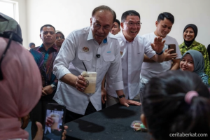 Pembahasan Penting: Anwar Ibrahim bahas penanganan krisis hingga pertemuan dengan Prabowo