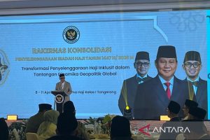 Kemenhaj kaji usulan tambahan biaya haji dari dua maskapai