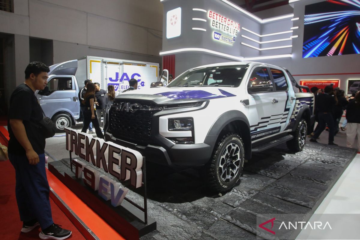 Strategi Penting: Pengamat: Insentif langkah strategis pengembangan kendaraan listrik