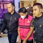 eks-ketua-dprd-ponorogo-sn-saat-ditetapkan-jadi-tersangka-korupsi-tunjangan-perumahan-1786024829072_169
