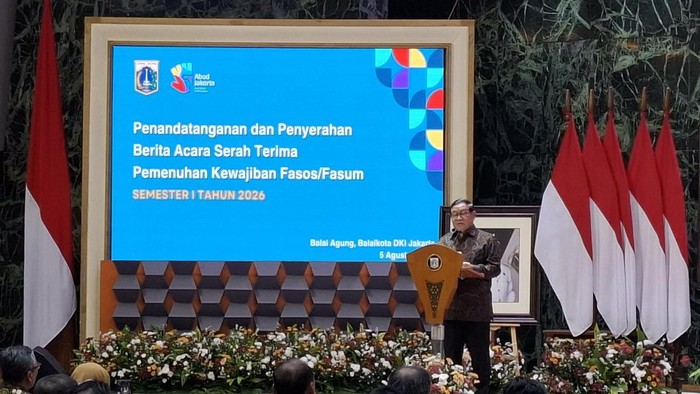 gubernur-dki-jakarta-pramono-anung-di-balai-kota-dki-jakarta-rabu-582026-brigittadetik-1785926248398_169