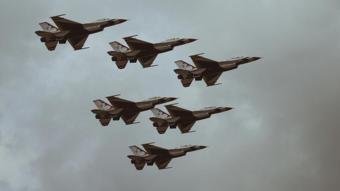 Iran Tuduh Qatar Sandera 3 Pilot Jet Tempurnya, Desak Segera Dibebaskan
