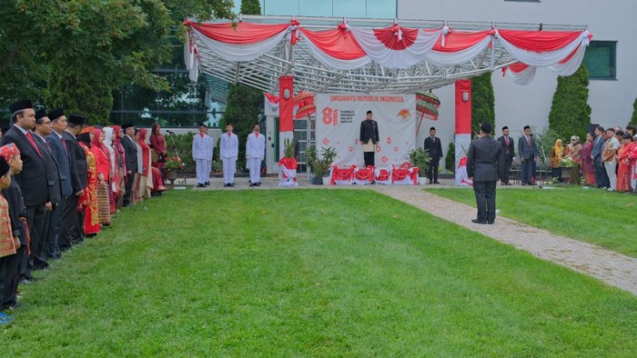 Suasana Khidmat Upacara HUT RI di KBRI Ottawa, Ada Sajian Nusantara