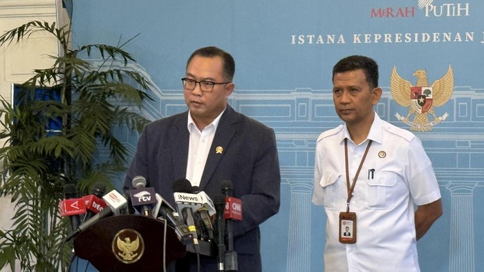 kepala-badan-riset-inovasi-nasional-brin-arif-satria-1763992717436_169