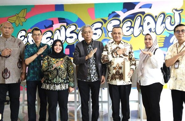 temui-wamensos-4-bupati-siap-bangun-sekolah-rakyat-permanen-1786024259848_169
