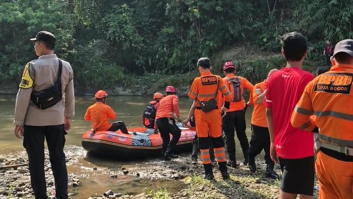 Duka ASN Bogor Jatuh dari Jembatan Curam ke Cisadane Saat Pulang Kerja