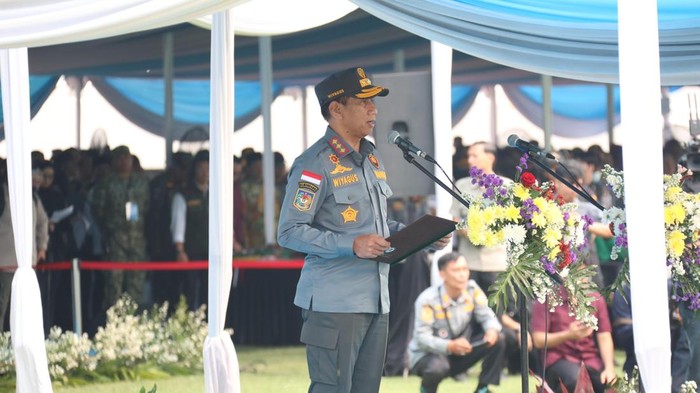 Wamendagri Ingatkan Pentingnya Peran Aktif Satlinmas untuk Pembangunan
