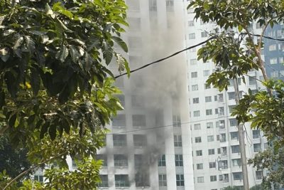 Kebakaran Apartemen di Tanah Abang, 14 Penghuni Dievakuasi