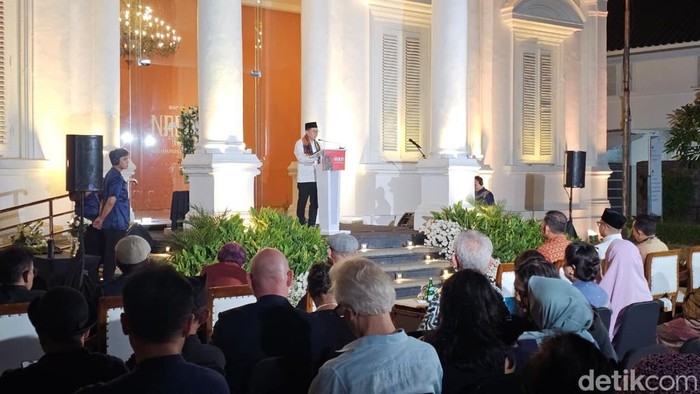 menteri-kebudayaan-fadli-zon-1789226555185_169