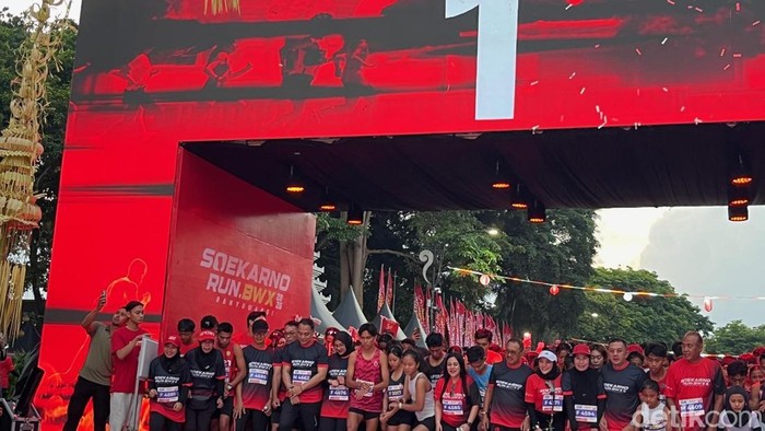 Soekarno Run BWX 2026, Bupati Banyuwangi-Walkot Surabaya Adu Cepat Lari 3K
