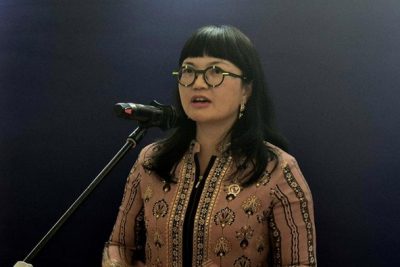 Wamen Stella Bicara AI yang Rakus Listrik dan Air