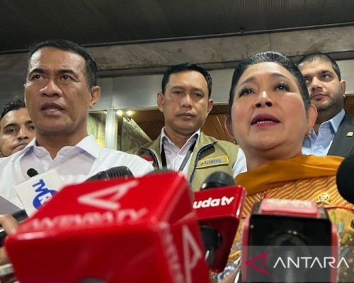 Yang Dibahas: Dirut Bulog: Kapasitas gudang masih tersedia untuk stok beras-jagung