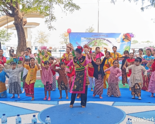 Strategi Penting: Seratusan pelajar tampilkan bakat di kreasi seni Kepulauan Seribu