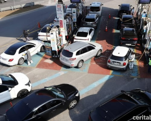 Kunjungan Penting: Panic Buying BBM Merebak, Antrean SPBU Mengular Panjang