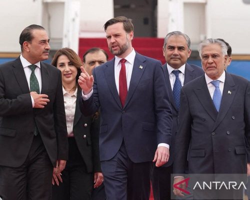 Kebijakan Baru: Negosiasi AS-Iran belum capai kesepakatan, Selat Hormuz jadi sorotan