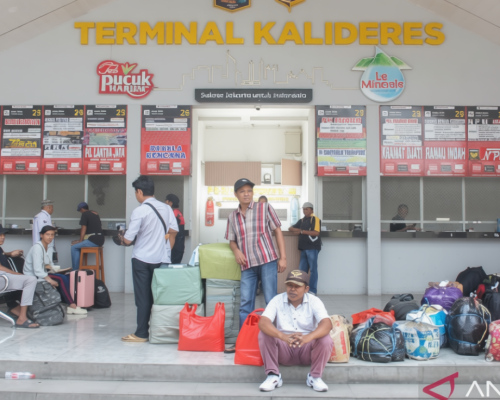 Anjlok 51 Persen! Ini Dua Alasan Utama Penurunan Drastis Pemudik di Terminal Kalideres