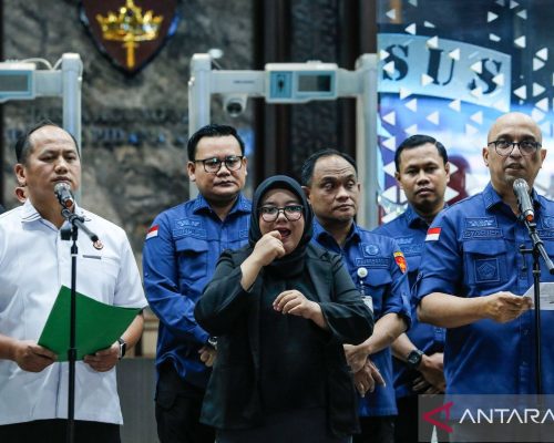 Hukum kemarin – Riza Chalid tersangka hingga Hajir Her diperiksa
