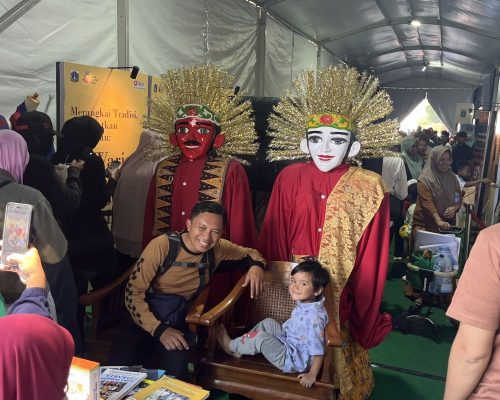 Momen Bersejarah: Hari terakhir, Lebaran Betawi di Lapangan Banteng dipadati warga